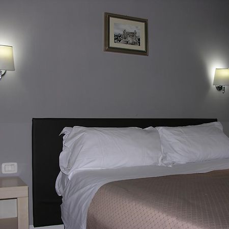 Roma Rooms Colosseum Ngoại thất bức ảnh