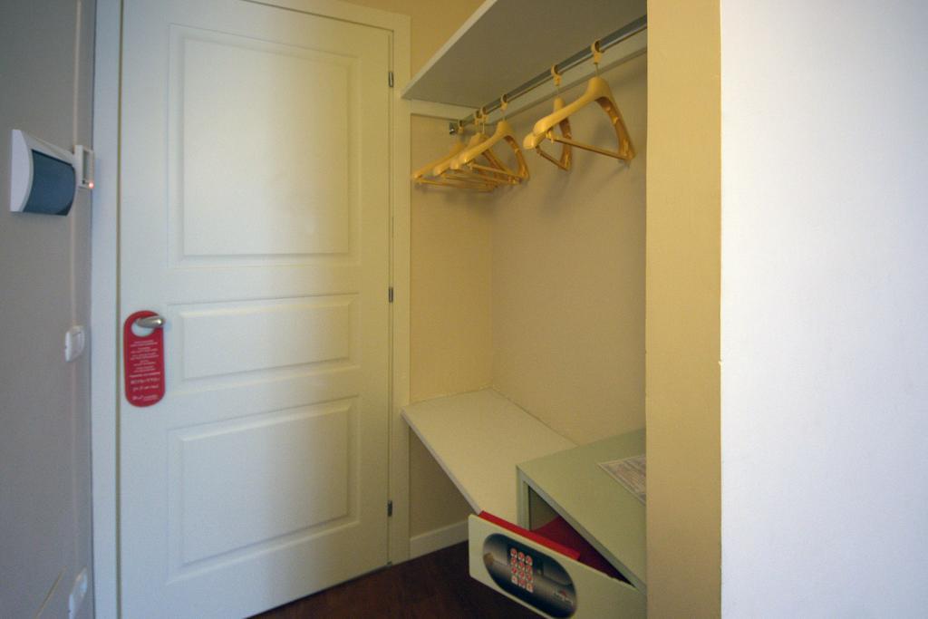 Roma Rooms Colosseum Phòng bức ảnh