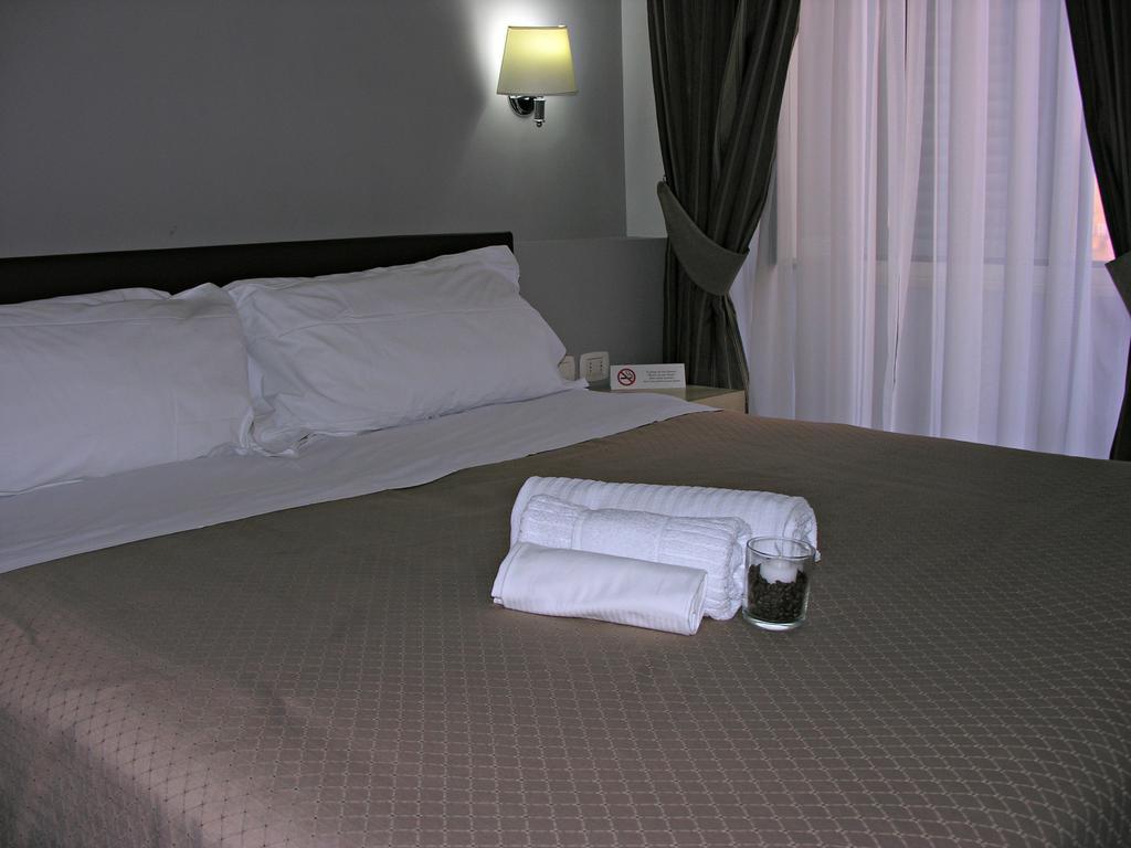 Roma Rooms Colosseum Ngoại thất bức ảnh
